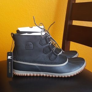 Sorel Out n About Leather